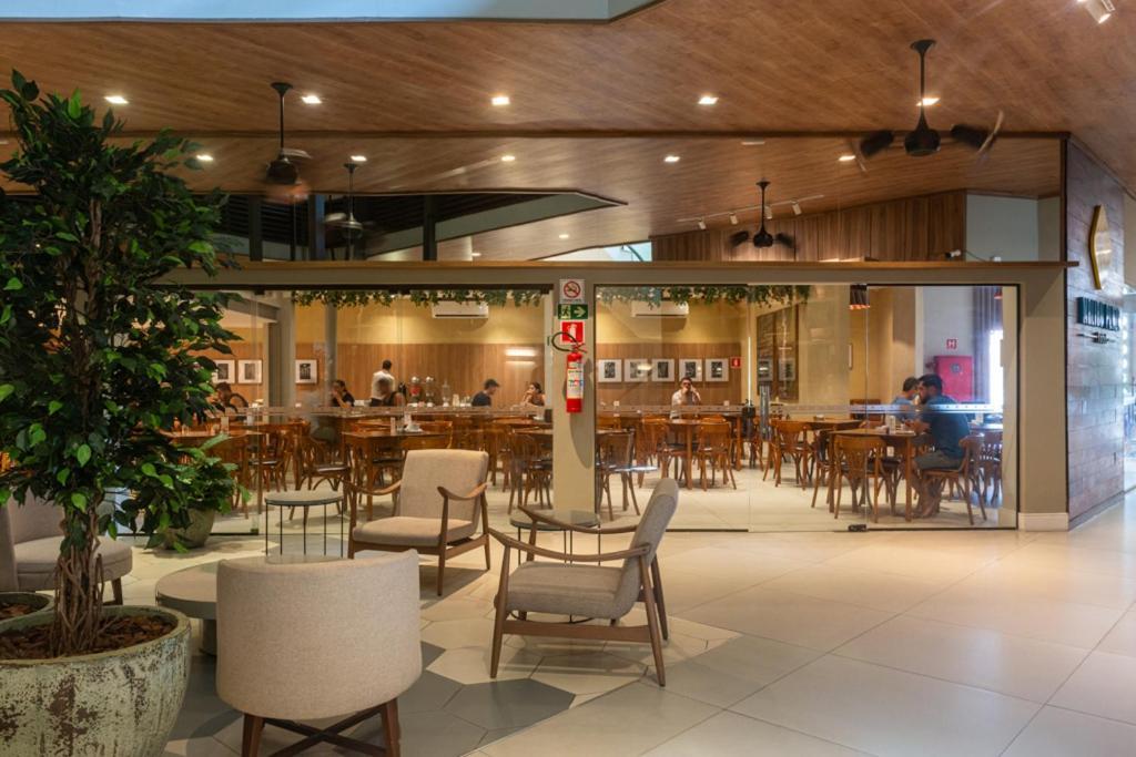 Malibu Plaza Hotel Lauro de Freitas Exterior photo